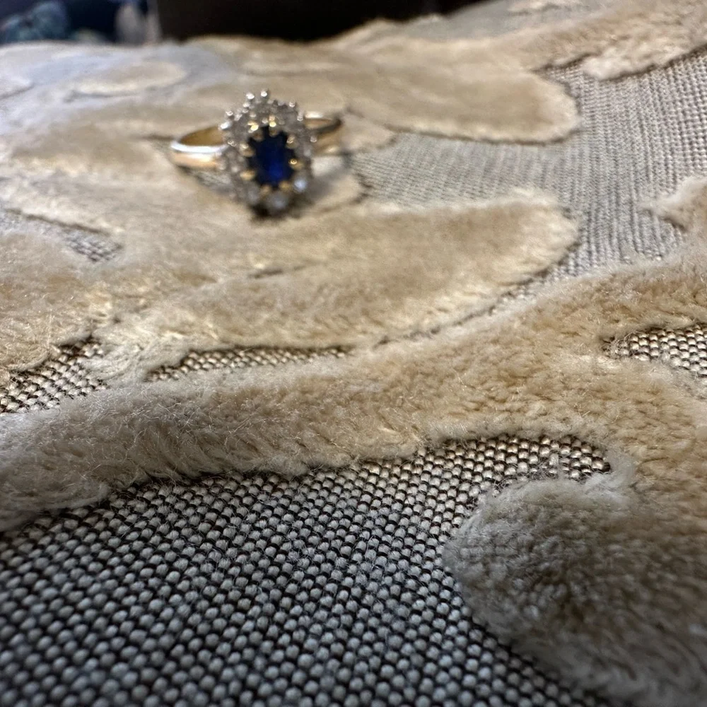‼️SALE‼️Authentic Antique Sapphire & Diamond Ring, Platinum & 18K Gold - Picture 11 of 13